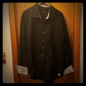 Robert Graham black shirt